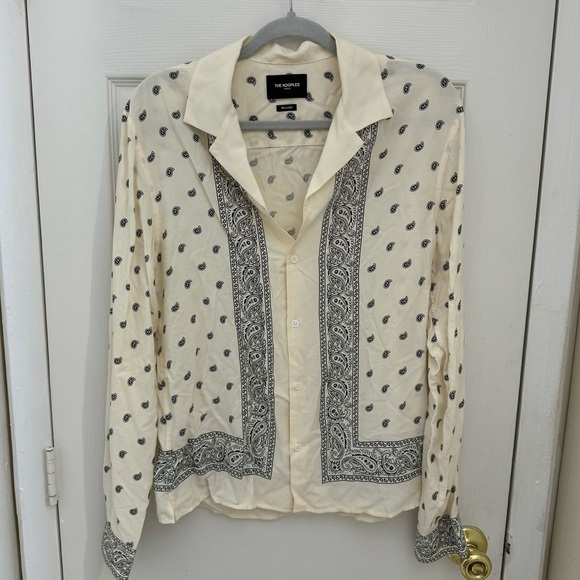 The Kooples Bandana Print Button Down Size XS Relaxed Fit Cream Black Patterned - Picture 1 of 5